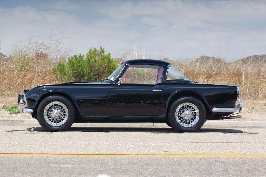  Triumph TR4 Surrey Top 1961 года  (фото 35 из 52)